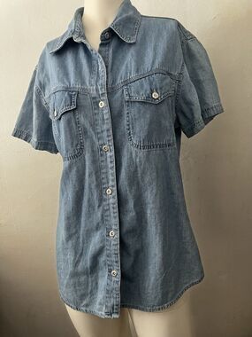 Faded Glory Womens Shirt S Denim Short Sleeve Casual Classic Timeless Casual